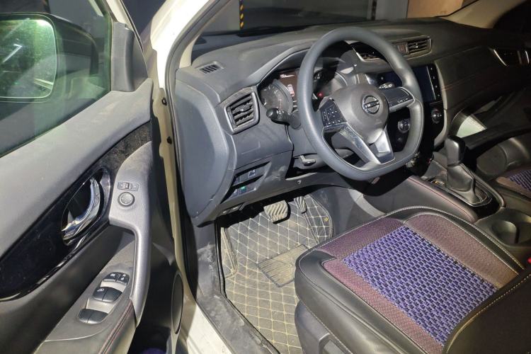 Used Nissan Qashqai 2019 2.0L CVT Smart Enjoyment Version
