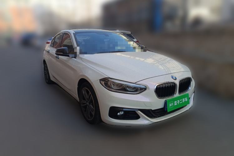 Used BMW 1 Series 2018 118i Sport Edition Front Right 45 Deg