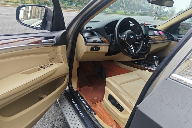 Used BMW X5 2011 xDrive35i Leading Model
