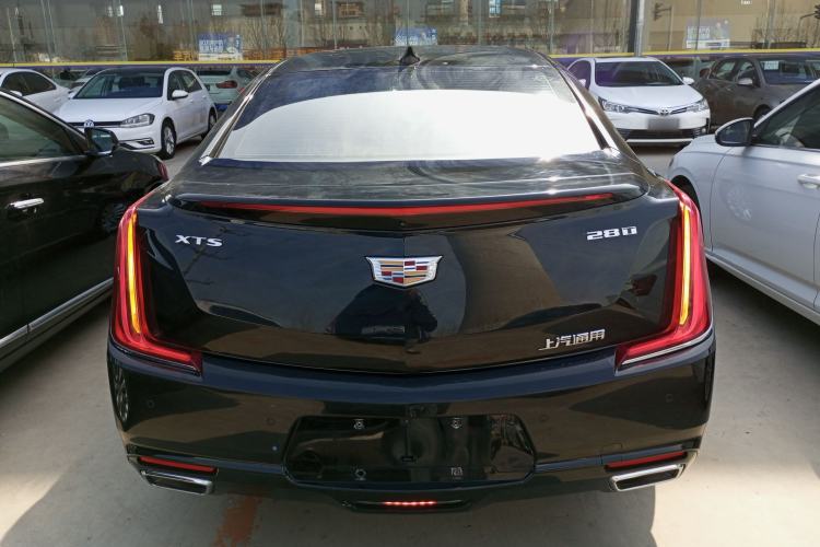 Used Cadillac XTS 2018 28T Elite Edition Rear