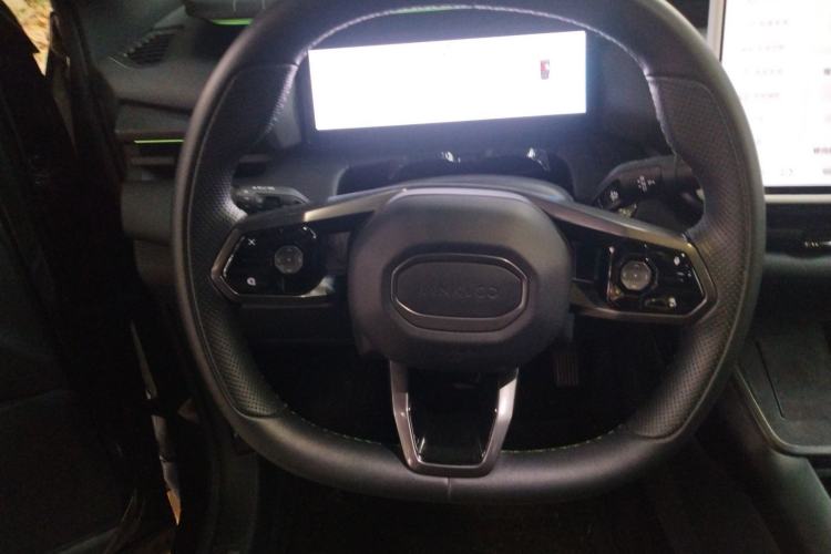 Used Lynk & Co 06 EM-P 2023 EM-P 126 Long-Range Halo