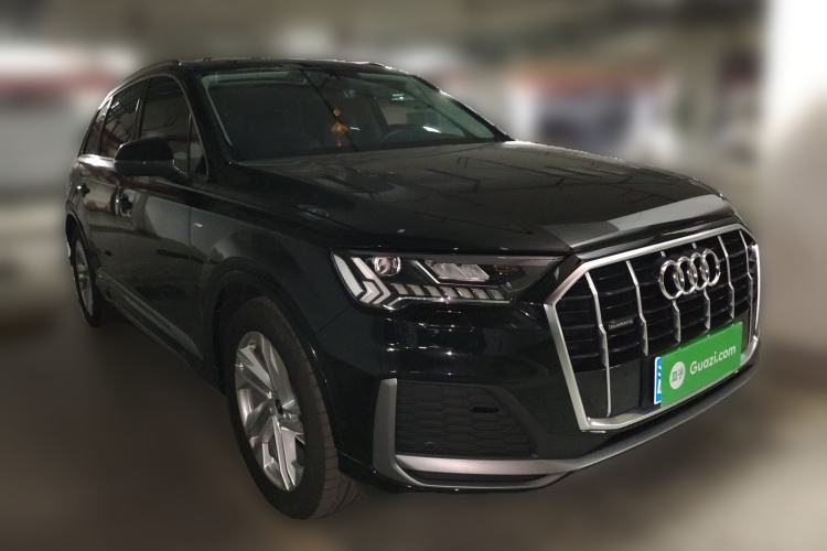 Used Audi Q7 2023 45 TFSI quattro S line Sport model