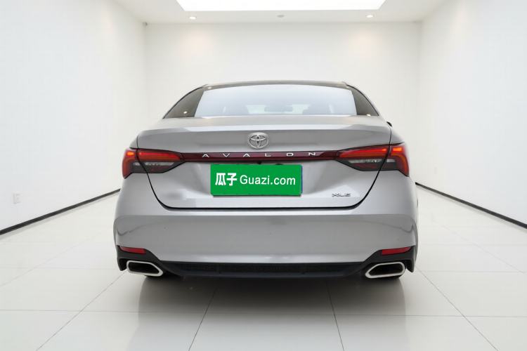 Used Toyota Avalon 2019 2.0L XLE Premium Edition China VI Exterior 4