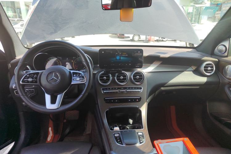 Used Mercedes-Benz GLC 2020 GLC 260 L 4MATIC Luxury Model
