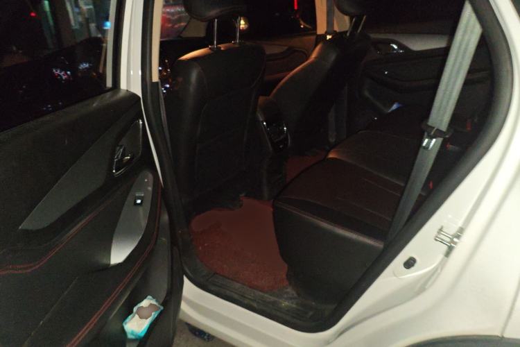 Used Baojun 560 2015 1.8L Manual Elite Edition