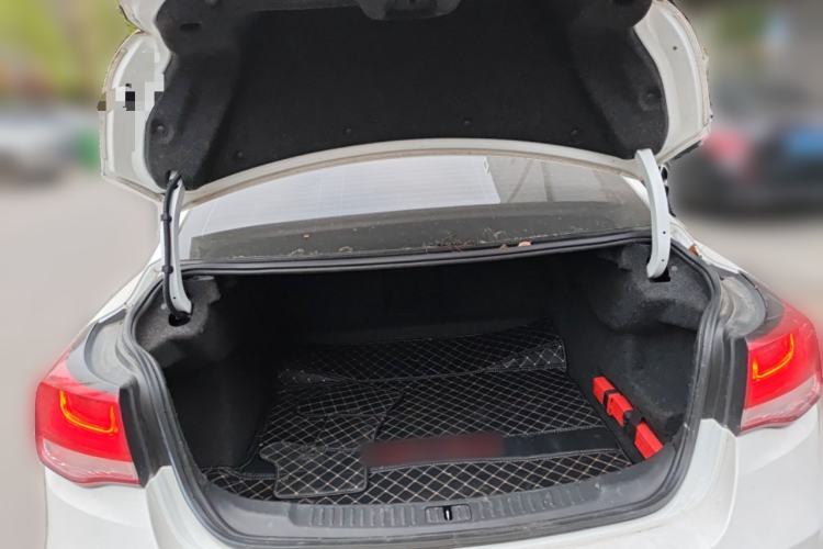 Used Chevrolet Malibu 2018 530T Automatic Luxury Edition Trunk