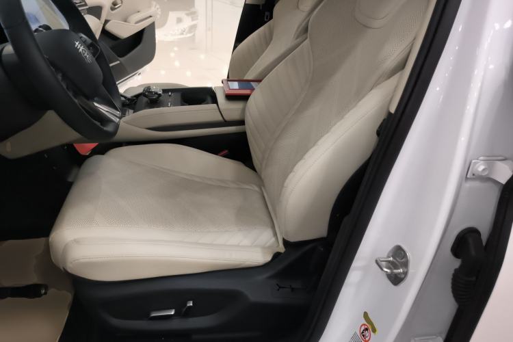 Used BYD Qin L 2024 DM-i 120KM Excellence Model