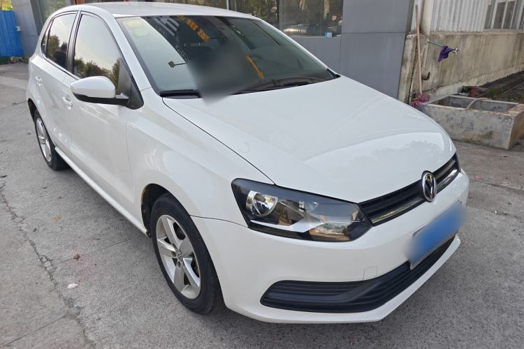 Used Volkswagen Polo 2016 1.4L Manual Fashion Model
