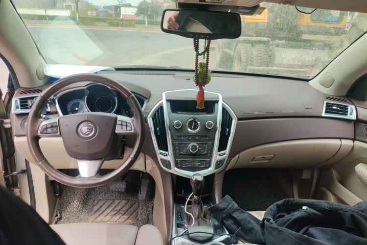 Used Cadillac SRX 2011 3.0L Luxury Model