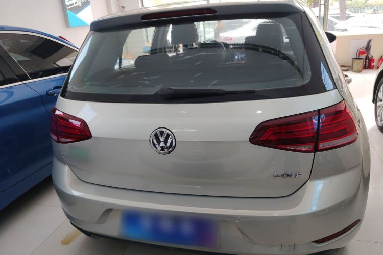 Used Volkswagen Golf 2018 1.6L Automatic Fashion Model