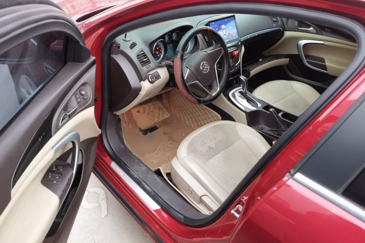 Used Buick Regal 2015 2.0L Leading Fashion Edition