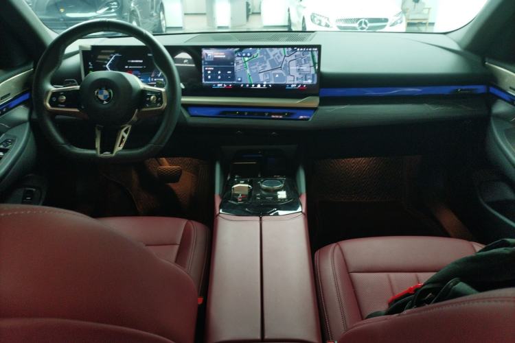 Used BMW 5 Series 2024 530Li Leading Model M Sport Package Center Console