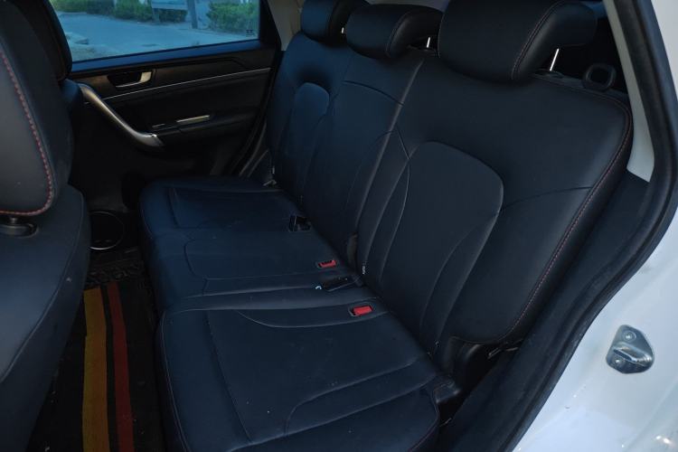 Used Haval M6 2019 1.5T DCT Two-Wheel Drive Elite Version China VI Standard
