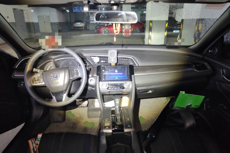 Used Honda Civic 2021 HATCHBACK 220TURBO CVT Trendy Cool Edition
