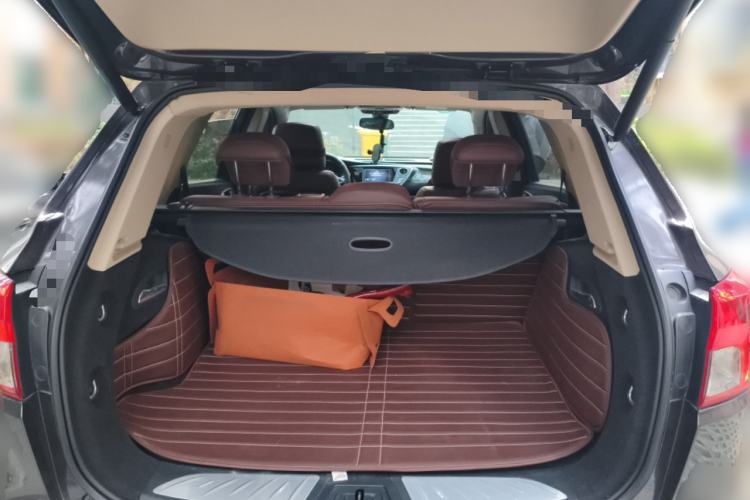 Used Buick Envision 2014 28T All-Wheel-Drive Versatile Sports Flagship Edition Trunk