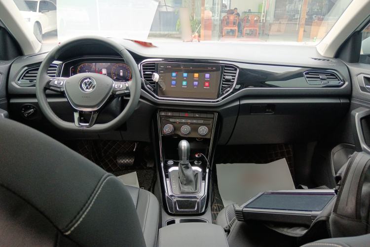 Used Volkswagen T-ROC 2022 280TSI DSG Two-Wheel Drive Elite PLUS
