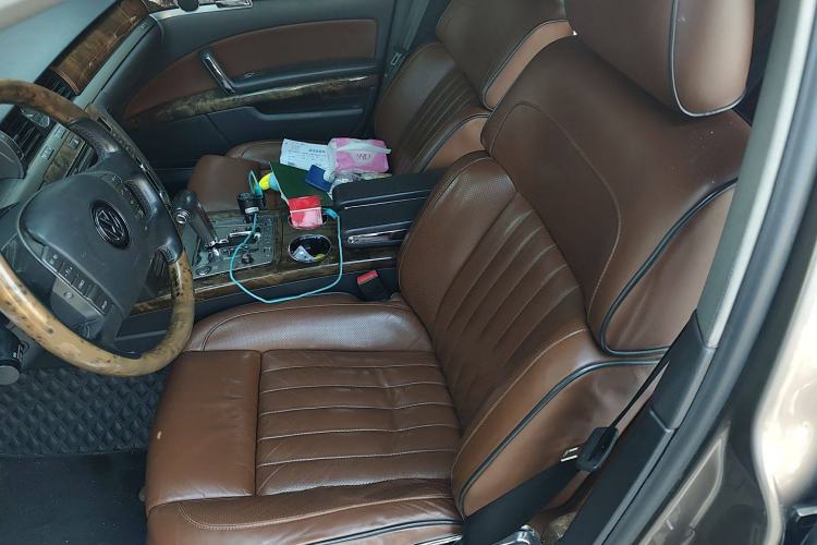 Used Volkswagen Phaeton 2011 3.6L V6 4-Seater Extended-Length Individual Edition