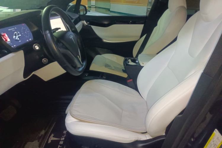Used Tesla Model X 2019 Long-Range Version Left Front Seat
