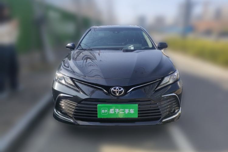 Used Toyota Camry 2021 2.0G Luxury Edition
