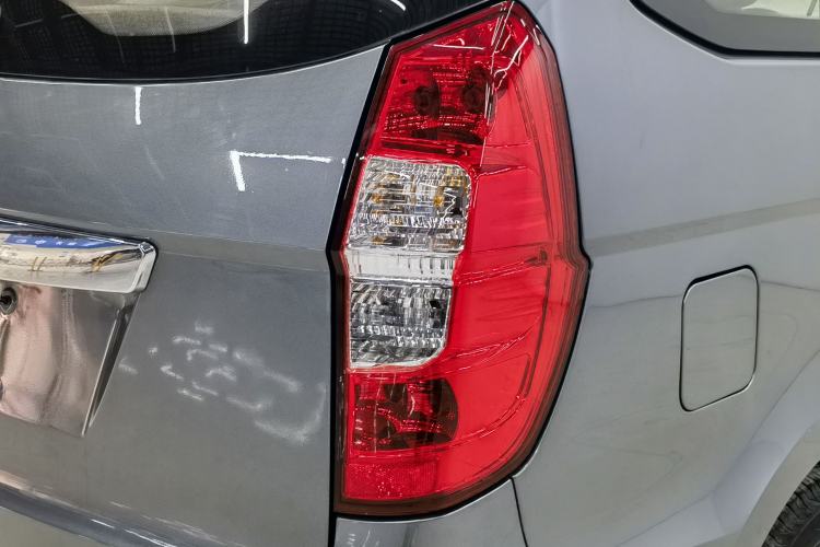 Used Wuling Hongguang 2014 1.5L S Luxury Model
