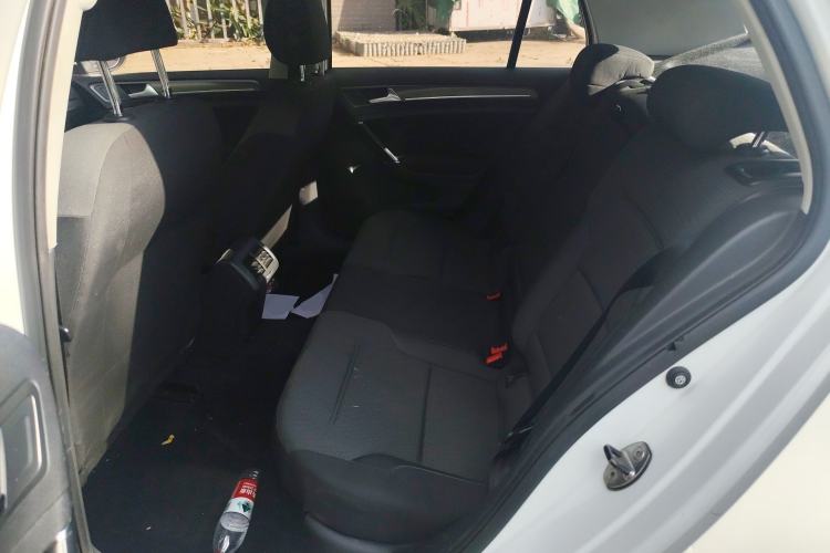 Used Volkswagen Golf 2014 1.4TSI Automatic Comfort Model Left Rear Seat