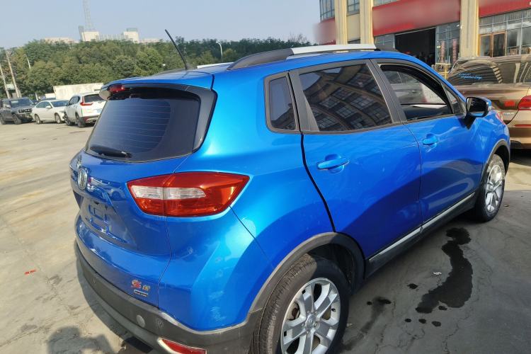 Used CHANGAN CS15 2016 1.5L Manual Fashion Edition