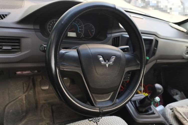 Used Wuling Rongguang New Truck 2021 1.5L Rural Version LV1 Extended Single-Row L3C Steering Wheel