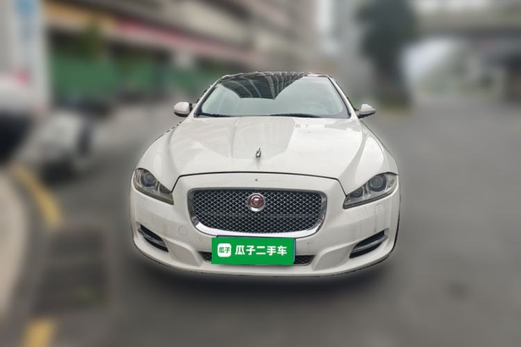 Used Jaguar XJ 2014 XJL 3.0 SC Four-Wheel Drive Panoramic Business Edition
