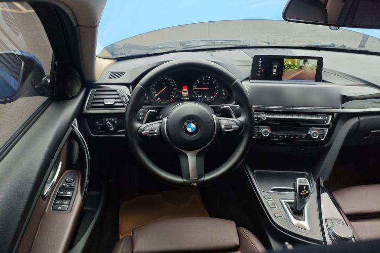 Used BMW 3 Series 2018 320Li Leading Model M Sport Package Steering Wheel