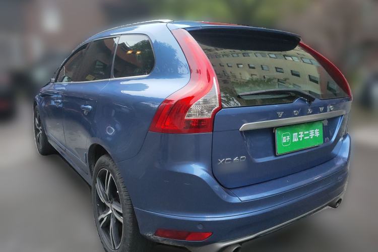 Used Volvo XC60 2017 T5 AWD Personalized Sport Upgrade Edition Rear Left 45 Deg