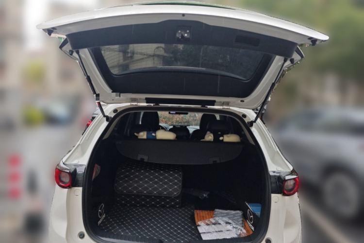 Used Mazda CX-5 2021 2.0L Automatic Two-Wheel Drive Smart Version
