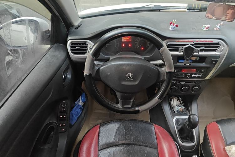 Used Peugeot 301 2014 1.6L Manual Comfort Edition
