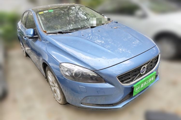 Used Volvo V40 2016 T3 Zhiyi Edition
