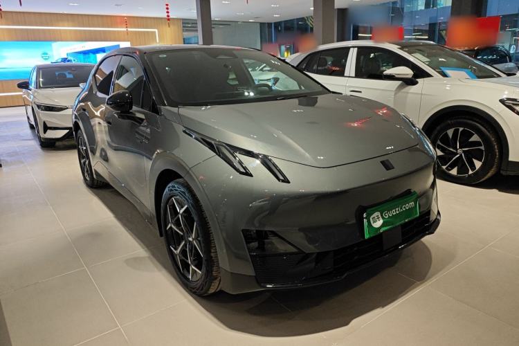 Used Lynk & Co Z20 2025 530 km Range Rear-Wheel Drive Max
