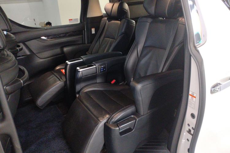 Used Toyota Vellfire 2019 Dual-Engine 2.5L HV Luxury Edition