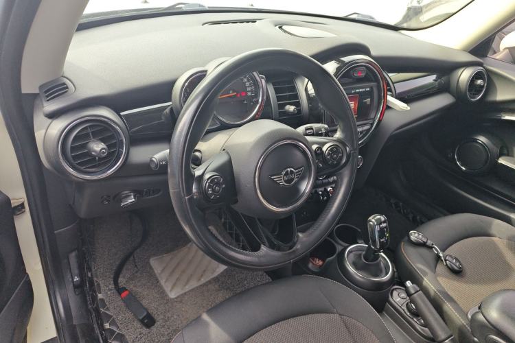 Used MINI 2018 1.5T ONE PLUS
