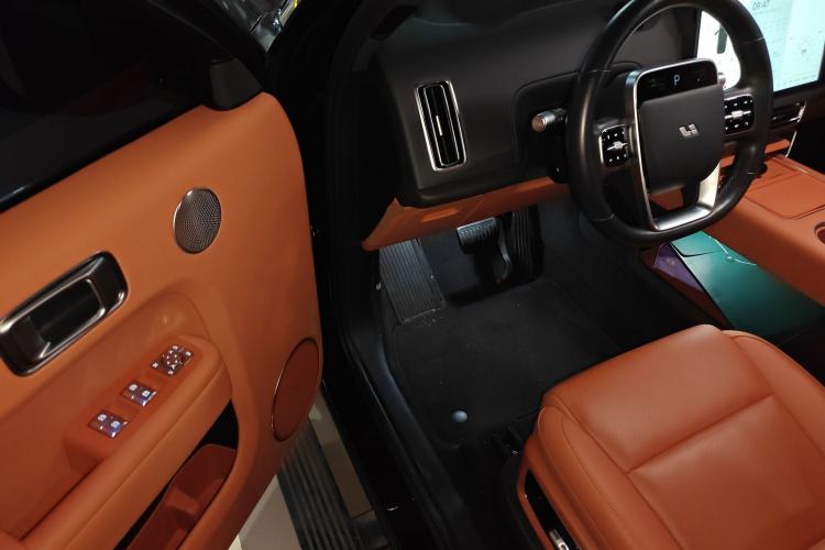 Used Li Auto L9 2024 Ultra Model
