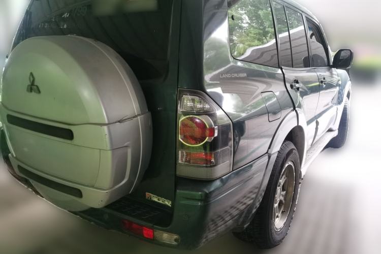 Used Mitsubishi Pajero 2011 V73 3.0L MT GL Rear Right 45 Deg