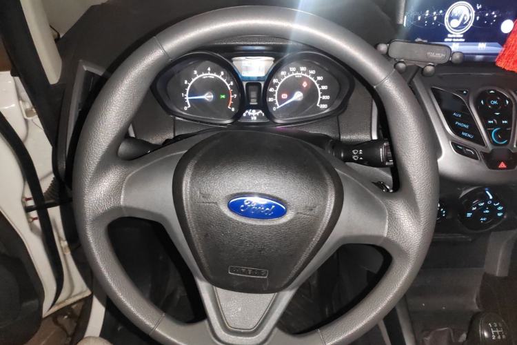 Used Ford EcoSport 2013 1.5L Manual Comfort Model