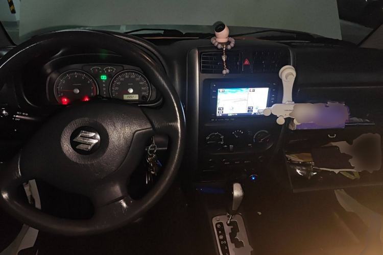 Used Suzuki Jimny 2011 1.3 AT Navigation Edition
