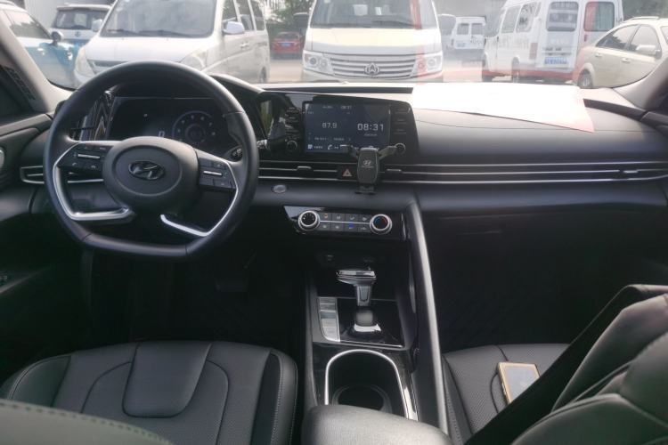 Used Hyundai Elantra 2021 1.5L CVT GLX Elite Edition