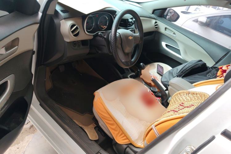 Used Chevrolet Sail 2015 Sail 3 1.5L Manual with Ideal Sunroof Edition