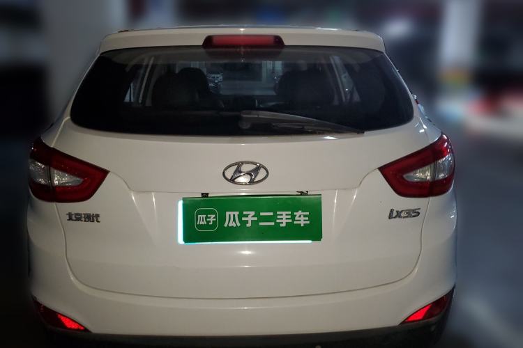 Used Hyundai ix35 2013 2.0L Automatic Two-Wheel Drive Smart GLS China IV Standard Rear