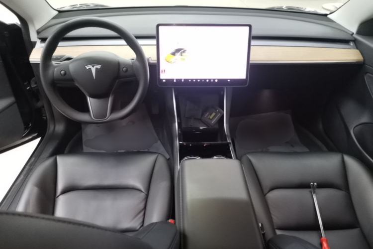 Used Tesla Model 3 2020 Long-Range Rear-Wheel-Drive Version
