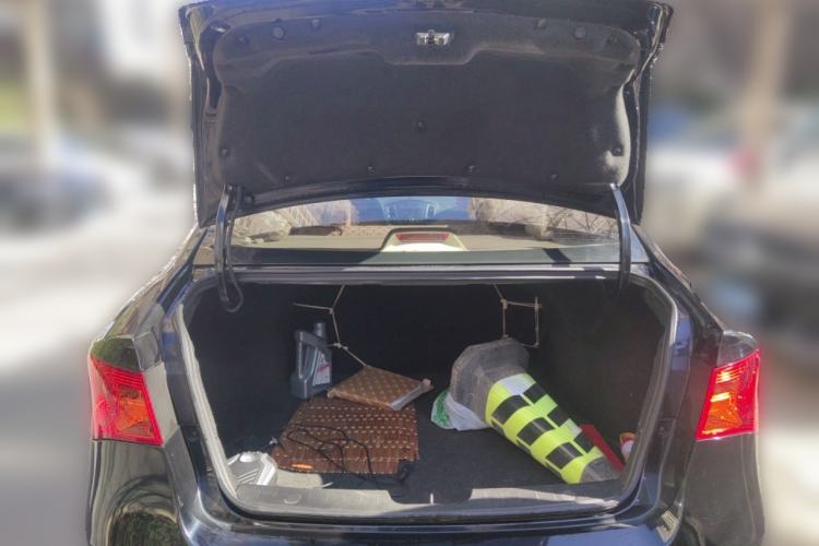 Used Roewe 350 2013 350S 1.5L Manual Xunchi Edition