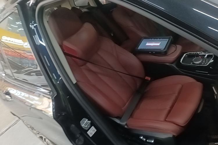 Used BMW iX3 2022 Updated Leading Version
