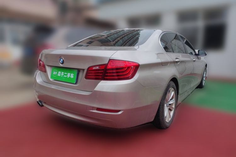 Used BMW 5 Series 2013 520Li Elegant Edition Rear Right 45 Deg