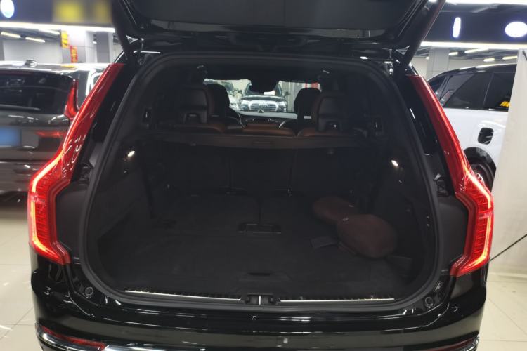 Used Volvo XC90 New Energy 2021 E-Drive Hybrid T8 Luxury Flagship 7-Seater
