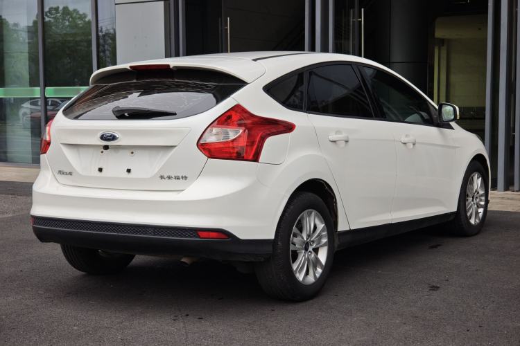 Used Ford Focus 2012 Hatchback 1.6L Automatic Comfort Model Exterior 7