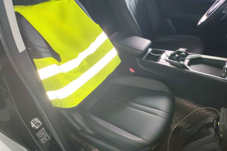 Used Great Wall King Kong Poer 2024 2.0T Automatic 8AT Diesel 4x4 Elite Flatbed Right Front Seat